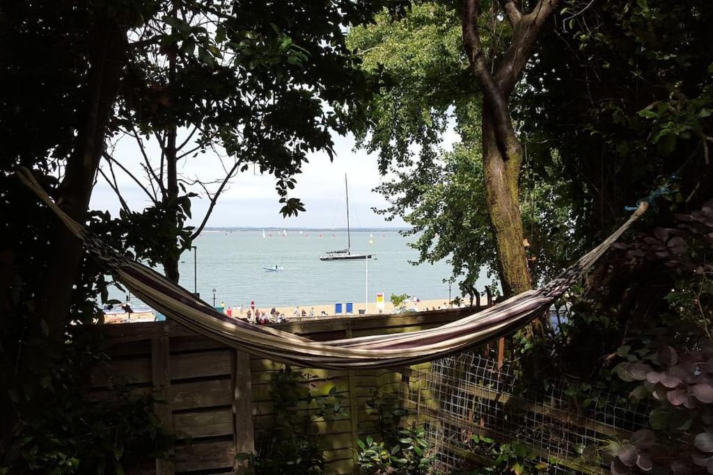Cliffside Cowes (Isle of Wight) Exterior foto