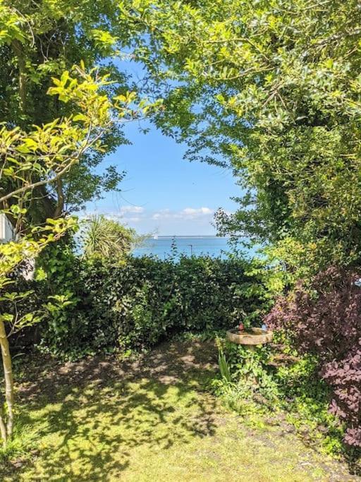 Cliffside Cowes (Isle of Wight) Exterior foto